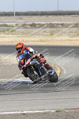 media/Sep-07-2024-Pacific Track Time (Sat) [[9bb89f5e83]]/B group/Phone Wall Papers 920am/